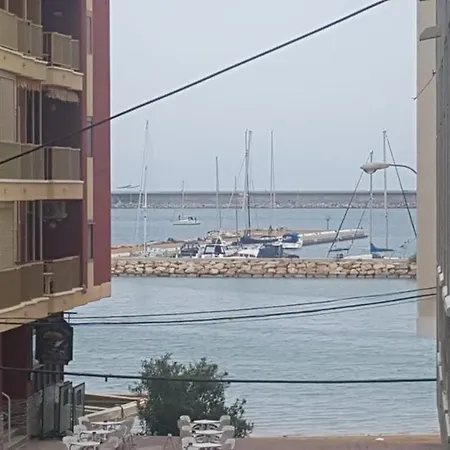 公寓 Calle Beniajan 托雷维耶哈